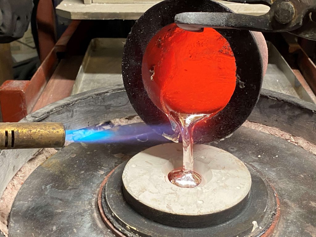 Hot metal liquid being poured into a mould 1 1024x768 - The story behind this year's RBL Masterpiece Poppy Coin