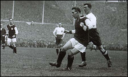 Fa cup final 1923 - ATTENTION FOOTBALL FANS: NEW COIN ALERT