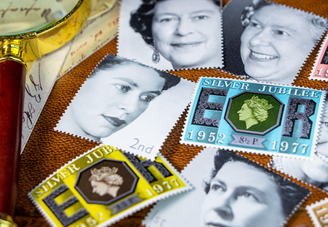 QEII Jubilee Stamp Col Lifestyle 06 2 - Your shortcut to becoming a Queen Elizabeth II stamp collector…