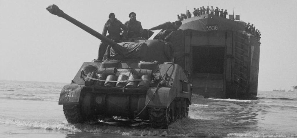 sherman firefly tank d day beaches 1024x478 - The Sherman Firefly Tank: Unleashing Fury on D-Day and Beyond