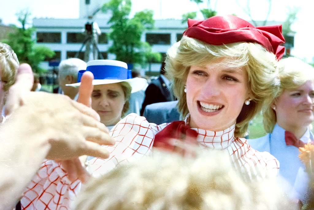 1024px Diana visits Halifax - Princess Diana Collectables: Honouring the People&#8217;s Princess